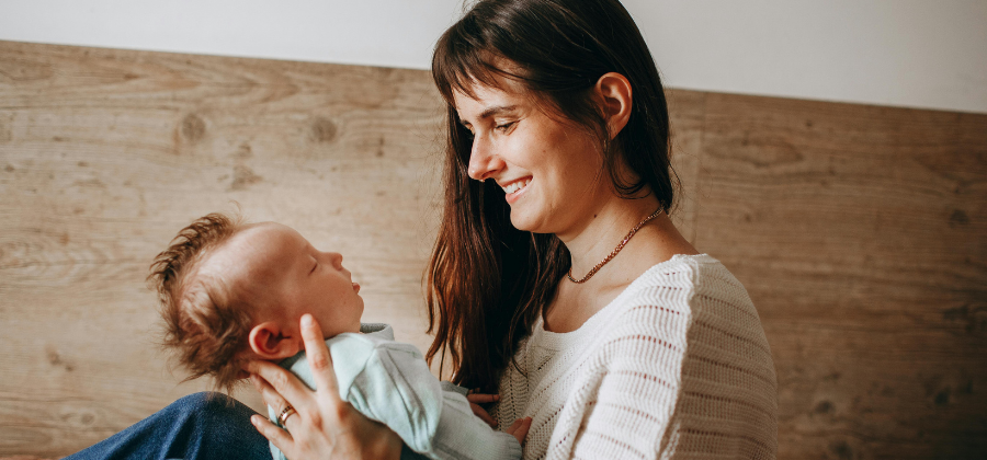 <p>New Parental Leave Laws HR Leaders Should Know</p>